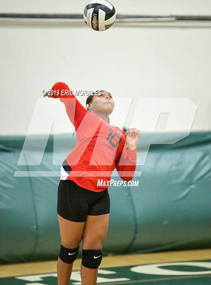 Thumbnail 3 in Hoover @ Hilltop photogallery.