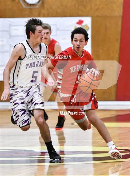 Thumbnail 1 in Redwood vs. Petaluma photogallery.