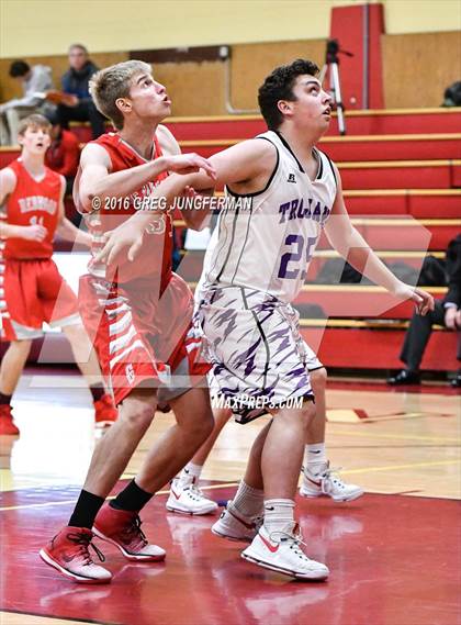 Thumbnail 1 in Redwood vs. Petaluma photogallery.