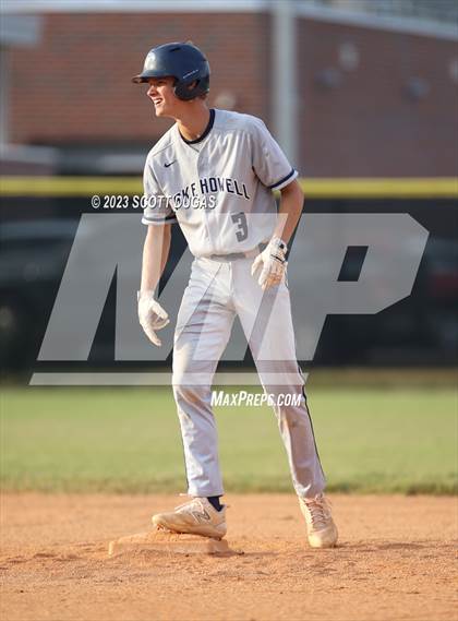 Thumbnail 1 in Lake Howell @ Lyman photogallery.