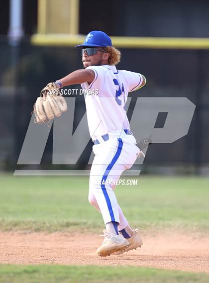 Thumbnail 1 in Lake Howell @ Lyman photogallery.