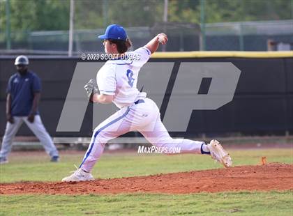 Thumbnail 1 in Lake Howell @ Lyman photogallery.