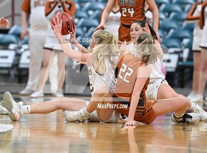 Thumbnail 3 in Mead vs. Windsor (CHSAA 4A Final Four) photogallery.