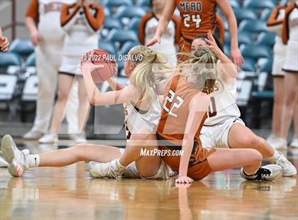Thumbnail 2 in Mead vs. Windsor (CHSAA 4A Final Four) photogallery.