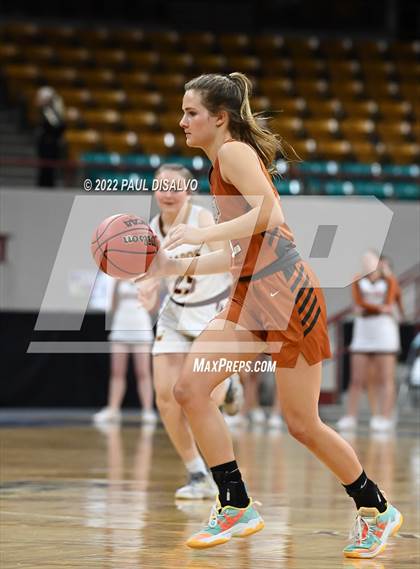 Thumbnail 2 in Mead vs. Windsor (CHSAA 4A Final Four) photogallery.