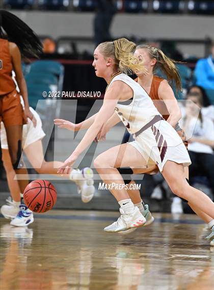 Thumbnail 2 in Mead vs. Windsor (CHSAA 4A Final Four) photogallery.