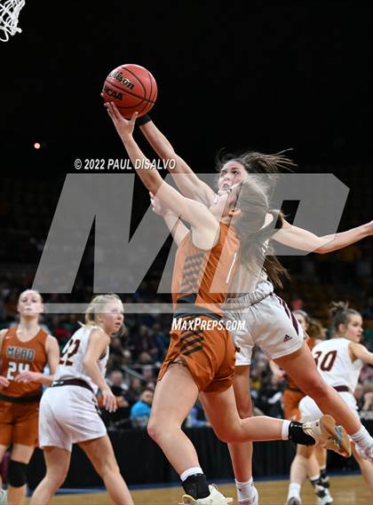 Thumbnail 1 in Mead vs. Windsor (CHSAA 4A Final Four) photogallery.