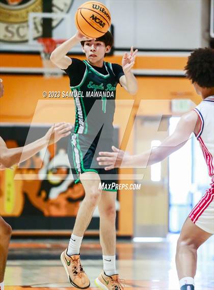 Thumbnail 2 in Crossroads vs Eagle Rock (2023 SoCal Christmas Classic) photogallery.
