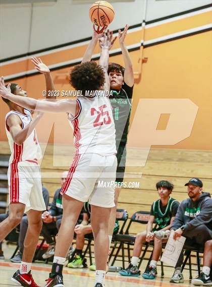 Thumbnail 1 in Crossroads vs Eagle Rock (2023 SoCal Christmas Classic) photogallery.
