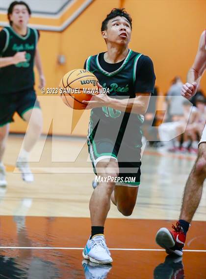 Thumbnail 3 in Crossroads vs Eagle Rock (2023 SoCal Christmas Classic) photogallery.