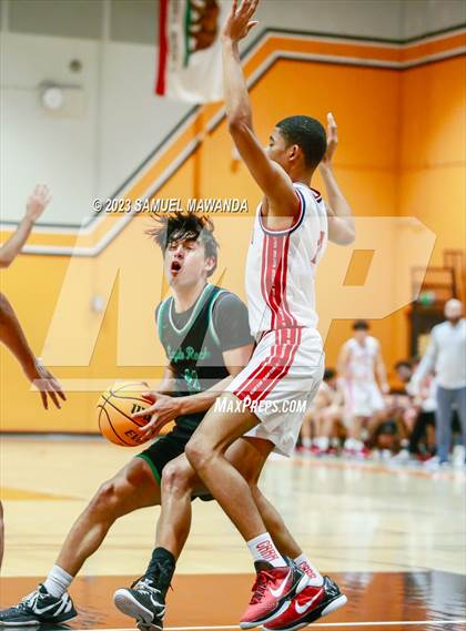 Thumbnail 3 in Crossroads vs Eagle Rock (2023 SoCal Christmas Classic) photogallery.
