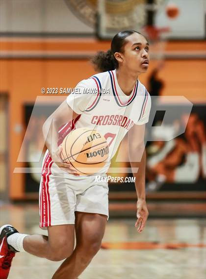Thumbnail 3 in Crossroads vs Eagle Rock (2023 SoCal Christmas Classic) photogallery.