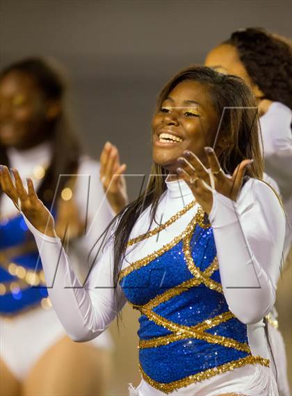 Thumbnail 3 in Narbonne vs. Crenshaw (CIF LA City Section D1 Final) photogallery.
