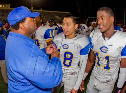 Thumbnail 1 in Narbonne vs. Crenshaw (CIF LA City Section D1 Final) photogallery.