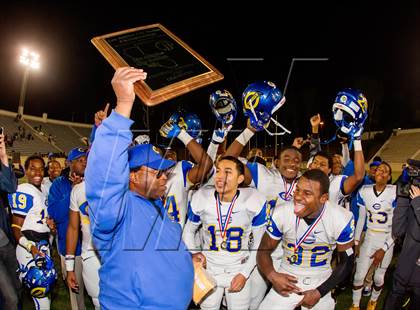 Thumbnail 2 in Narbonne vs. Crenshaw (CIF LA City Section D1 Final) photogallery.