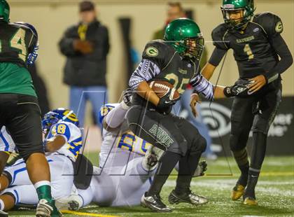 Thumbnail 3 in Narbonne vs. Crenshaw (CIF LA City Section D1 Final) photogallery.