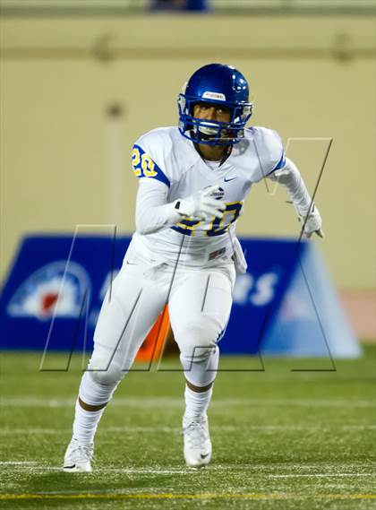 Thumbnail 2 in Narbonne vs. Crenshaw (CIF LA City Section D1 Final) photogallery.