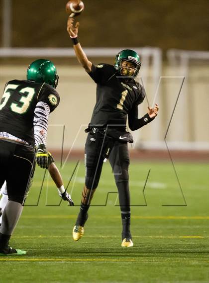 Thumbnail 1 in Narbonne vs. Crenshaw (CIF LA City Section D1 Final) photogallery.