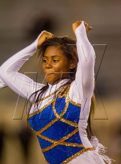 Thumbnail 3 in Narbonne vs. Crenshaw (CIF LA City Section D1 Final) photogallery.