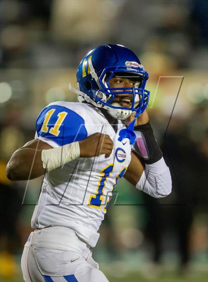 Thumbnail 3 in Narbonne vs. Crenshaw (CIF LA City Section D1 Final) photogallery.