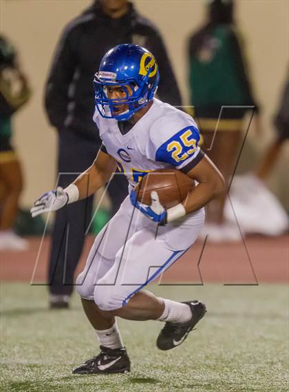 Thumbnail 1 in Narbonne vs. Crenshaw (CIF LA City Section D1 Final) photogallery.