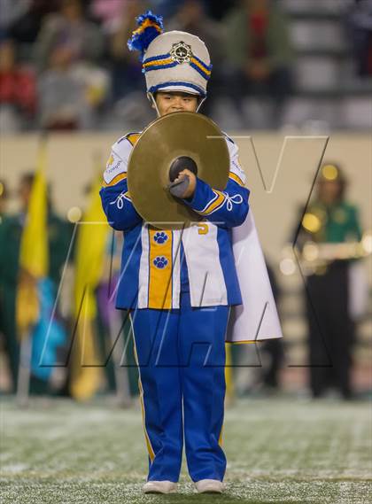 Thumbnail 1 in Narbonne vs. Crenshaw (CIF LA City Section D1 Final) photogallery.