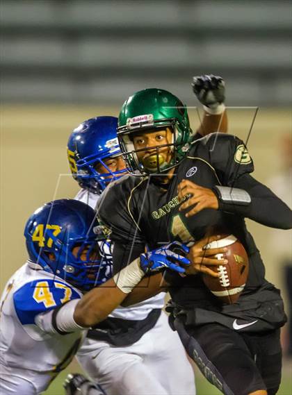 Thumbnail 3 in Narbonne vs. Crenshaw (CIF LA City Section D1 Final) photogallery.