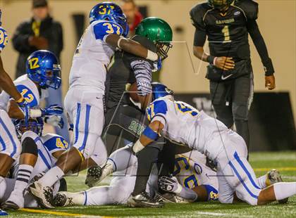 Thumbnail 1 in Narbonne vs. Crenshaw (CIF LA City Section D1 Final) photogallery.