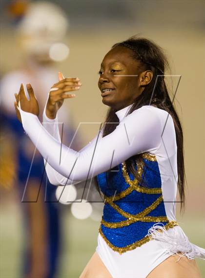 Thumbnail 2 in Narbonne vs. Crenshaw (CIF LA City Section D1 Final) photogallery.