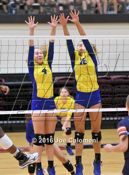 Thumbnail 3 in Clemens vs Brandeis (NEISD Invitational) photogallery.