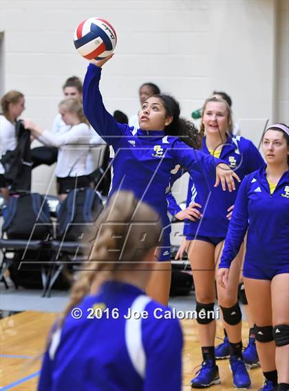 Thumbnail 2 in Clemens vs Brandeis (NEISD Invitational) photogallery.