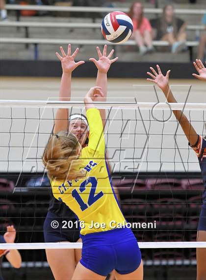 Thumbnail 1 in Clemens vs Brandeis (NEISD Invitational) photogallery.