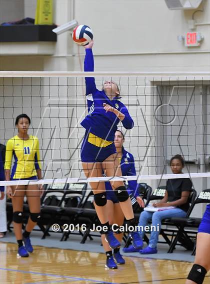 Thumbnail 3 in Clemens vs Brandeis (NEISD Invitational) photogallery.