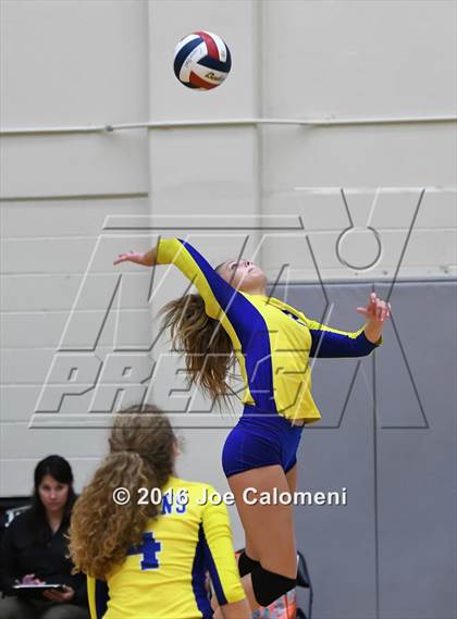 Thumbnail 1 in Clemens vs Brandeis (NEISD Invitational) photogallery.