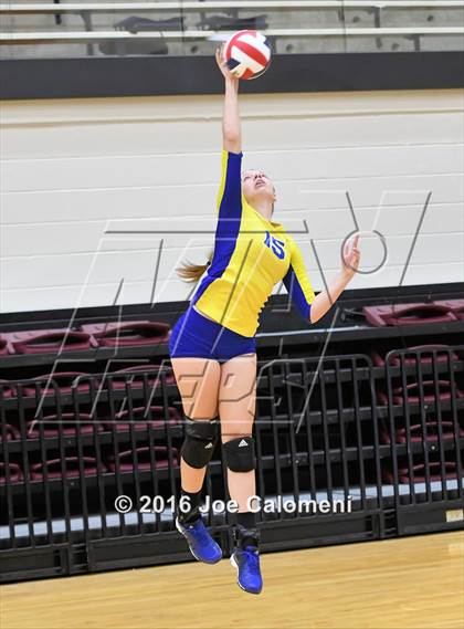 Thumbnail 3 in Clemens vs Brandeis (NEISD Invitational) photogallery.