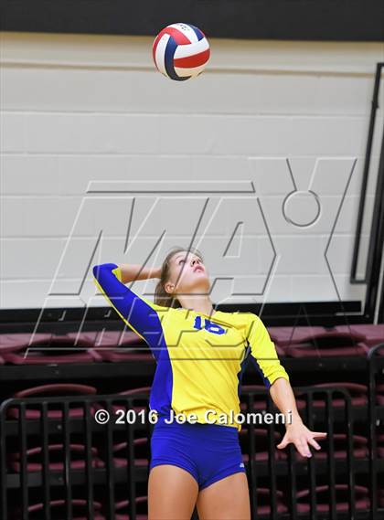 Thumbnail 2 in Clemens vs Brandeis (NEISD Invitational) photogallery.