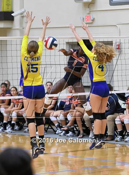 Thumbnail 1 in Clemens vs Brandeis (NEISD Invitational) photogallery.