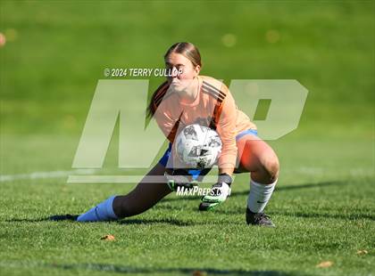 Thumbnail 3 in Waterford vs. Beaver (UHSAA 2A Quarterfinal) photogallery.