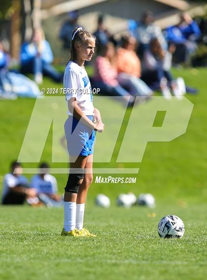 Thumbnail 1 in Waterford vs. Beaver (UHSAA 2A Quarterfinal) photogallery.