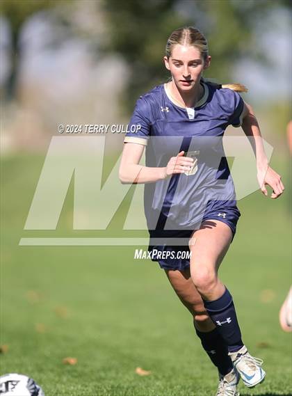 Thumbnail 2 in Waterford vs. Beaver (UHSAA 2A Quarterfinal) photogallery.