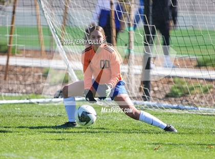 Thumbnail 1 in Waterford vs. Beaver (UHSAA 2A Quarterfinal) photogallery.