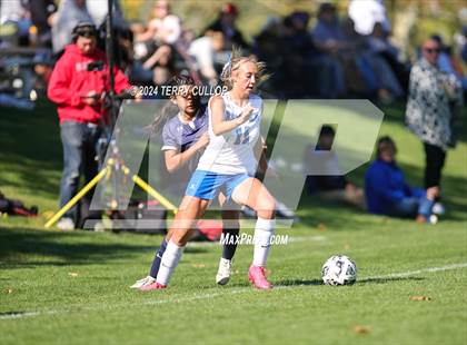 Thumbnail 3 in Waterford vs. Beaver (UHSAA 2A Quarterfinal) photogallery.