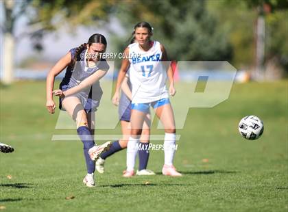 Thumbnail 2 in Waterford vs. Beaver (UHSAA 2A Quarterfinal) photogallery.