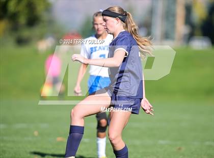 Thumbnail 3 in Waterford vs. Beaver (UHSAA 2A Quarterfinal) photogallery.