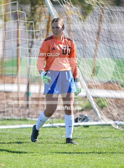 Thumbnail 2 in Waterford vs. Beaver (UHSAA 2A Quarterfinal) photogallery.