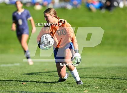Thumbnail 2 in Waterford vs. Beaver (UHSAA 2A Quarterfinal) photogallery.