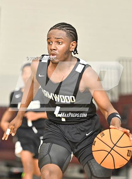 Thumbnail 2 in Armwood vs. Dunbar (Riverview Sarasota Holiday Tournament) photogallery.