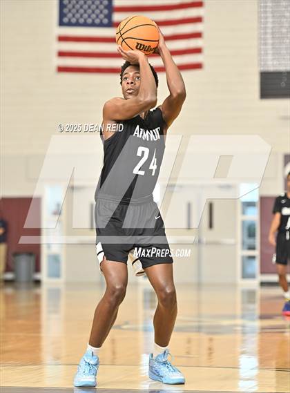 Thumbnail 1 in Armwood vs. Dunbar (Riverview Sarasota Holiday Tournament) photogallery.