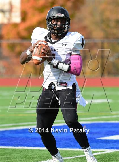 Thumbnail 2 in Valley Regional/Old Lyme @ Coginchaug Regional photogallery.