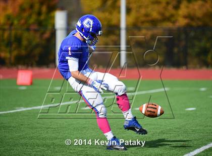 Thumbnail 1 in Valley Regional/Old Lyme @ Coginchaug Regional photogallery.